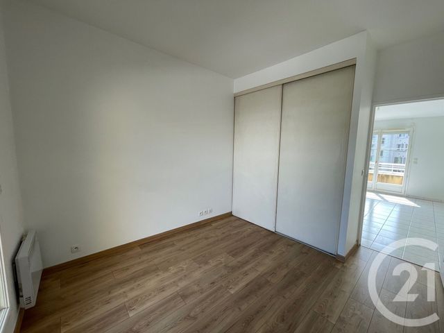 Appartement F2 &agrave; louer - 2 pi&egrave;ces - 42,81 m2 - Savigny Sur Orge - 91 - ILE-DE-FRANCE