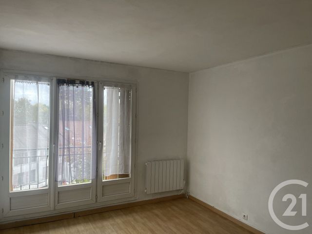 Appartement Studio à louer SAVIGNY SUR ORGE