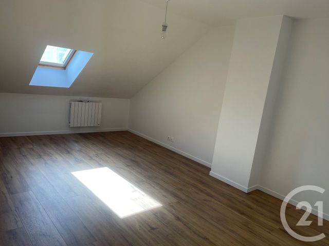 Appartement F2 &agrave; louer - 2 pi&egrave;ces - 67,46 m2 - Savigny Sur Orge - 91 - ILE-DE-FRANCE