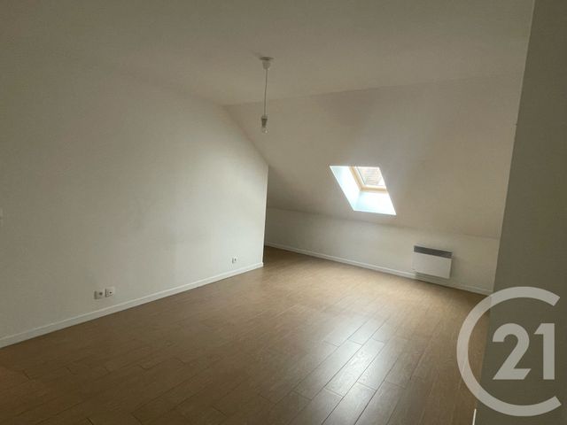Appartement F2 &agrave; louer - 2 pi&egrave;ces - 67,46 m2 - Savigny Sur Orge - 91 - ILE-DE-FRANCE
