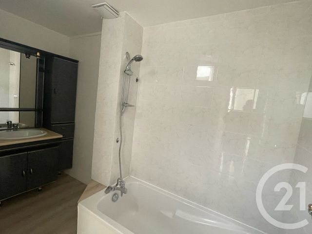 Maison &agrave; louer - 5 pi&egrave;ces - 84,76 m2 - Bondoufle - 91 - ILE-DE-FRANCE