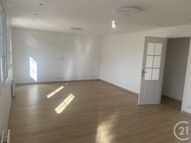 Maison &agrave; louer - 4 pi&egrave;ces - 73,85 m2 - Savigny Sur Orge - 91 - ILE-DE-FRANCE