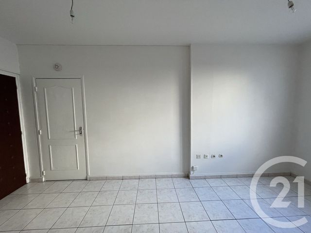 Appartement &agrave; louer - 2 pi&egrave;ces - 37,24 m2 - Longjumeau - 91 - ILE-DE-FRANCE