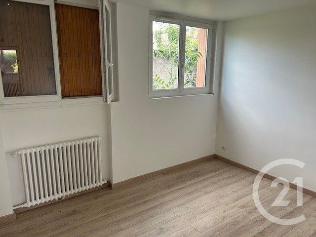 Appartement F2 &agrave; louer - 2 pi&egrave;ces - 42,60 m2 - Savigny Sur Orge - 91 - ILE-DE-FRANCE