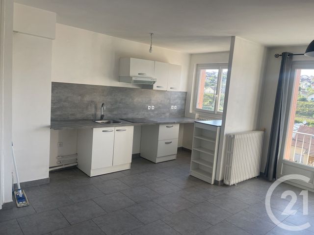 Appartement &agrave; louer - 2 pi&egrave;ces - 41,23 m2 - Savigny Sur Orge - 91 - ILE-DE-FRANCE