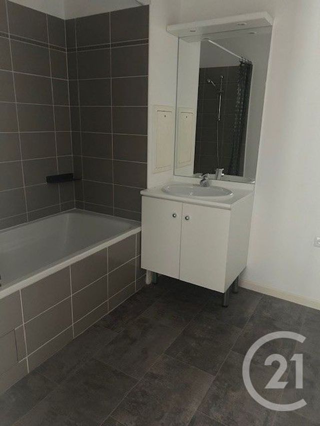 Appartement F2 &agrave; louer - 2 pi&egrave;ces - 46,53 m2 - Arpajon - 91 - ILE-DE-FRANCE