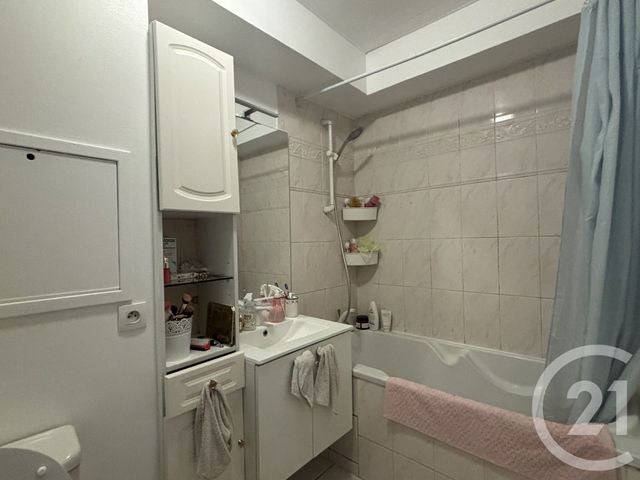 Appartement F1 à vendre - 1 pièce - 28,44 m2 - Savigny Sur Orge - 91 - ILE-DE-FRANCE