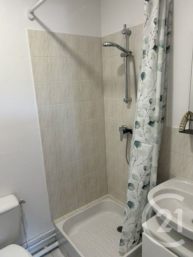 Appartement Studio &agrave; louer - 1 pi&egrave;ce - 25,58 m2 - Viry Chatillon - 91 - ILE-DE-FRANCE