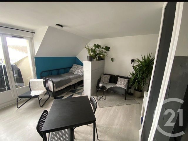 Appartement F1 &agrave; louer - 1 pi&egrave;ce - 28,60 m2 - Gif Sur Yvette - 91 - ILE-DE-FRANCE