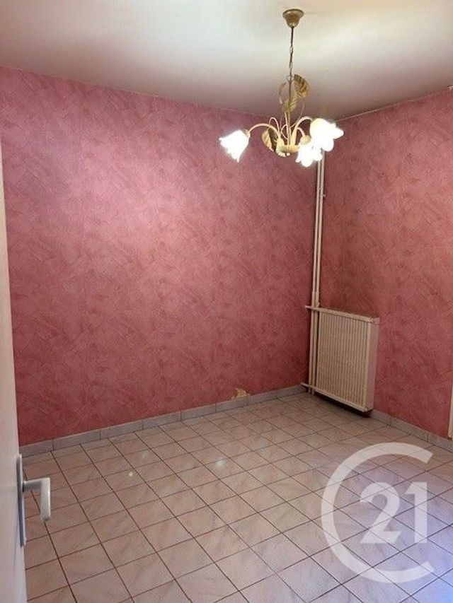 Appartement &agrave; louer - 3 pi&egrave;ces - 67,12 m2 - Ballainvilliers - 91 - ILE-DE-FRANCE