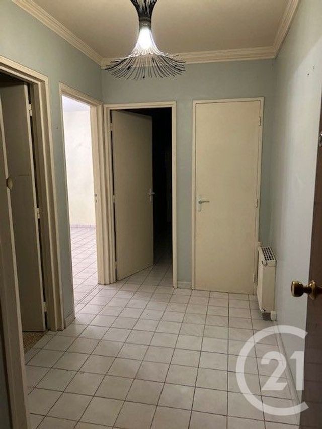 Appartement &agrave; louer - 3 pi&egrave;ces - 67,12 m2 - Ballainvilliers - 91 - ILE-DE-FRANCE