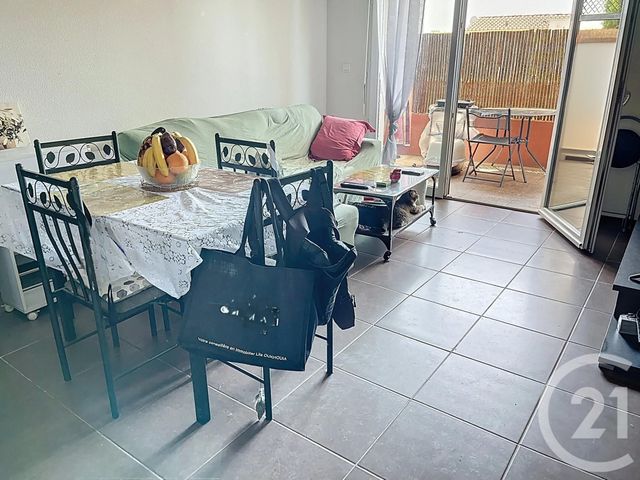 Appartement F2 à vendre - 2 pièces - 45 m2 - Sorgues - 84 - PROVENCE-ALPES-COTE-D-AZUR