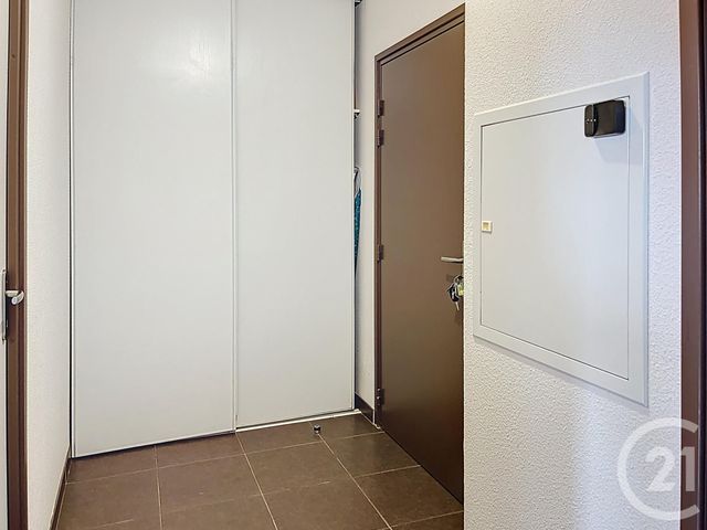 Appartement F2 à vendre - 2 pièces - 45 m2 - Sorgues - 84 - PROVENCE-ALPES-COTE-D-AZUR