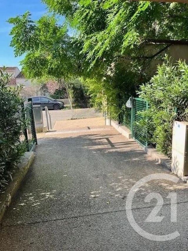 Appartement F2 à vendre - 2 pièces - 45 m2 - Sorgues - 84 - PROVENCE-ALPES-COTE-D-AZUR