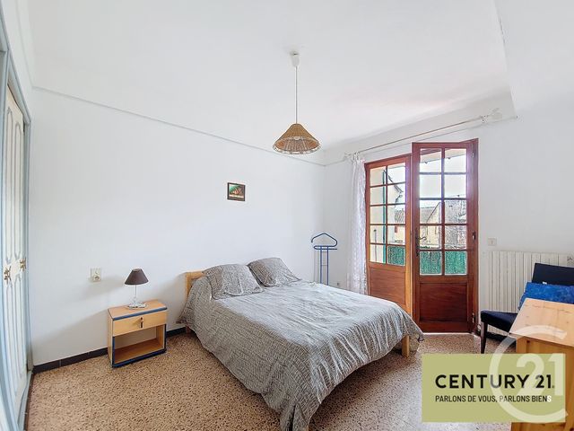 Appartement F3 &agrave; louer - 3 pi&egrave;ces - 70 m2 - Roquemaure - 30 - LANGUEDOC-ROUSSILLON
