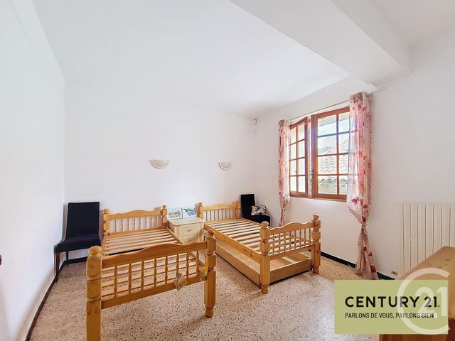 Appartement F3 &agrave; louer - 3 pi&egrave;ces - 70 m2 - Roquemaure - 30 - LANGUEDOC-ROUSSILLON
