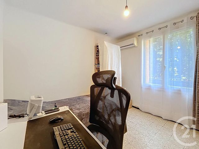 Appartement F4 à vendre - 4 pièces - 79,86 m2 - Avignon - 84 - PROVENCE-ALPES-COTE-D-AZUR