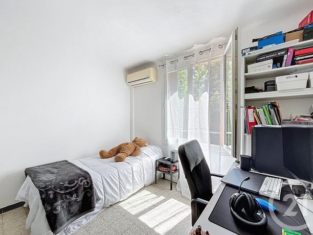 Appartement F4 à vendre - 4 pièces - 79,86 m2 - Avignon - 84 - PROVENCE-ALPES-COTE-D-AZUR