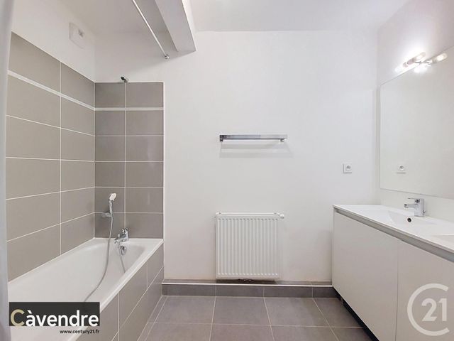 Appartement F3 &agrave; vendre - 3 pi&egrave;ces - 77 m2 - Avignon - 84 - PROVENCE-ALPES-COTE-D-AZUR
