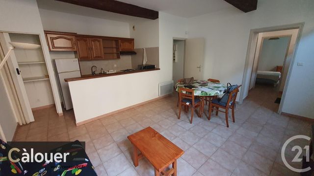 Appartement F2 &agrave; louer - 2 pi&egrave;ces - 45,14 m2 - Roquemaure - 30 - LANGUEDOC-ROUSSILLON