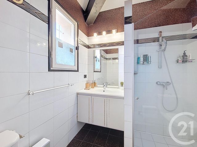 Maison à vendre - 5 pièces - 140 m2 - St Saturnin Les Avignon - 84 - PROVENCE-ALPES-COTE-D-AZUR