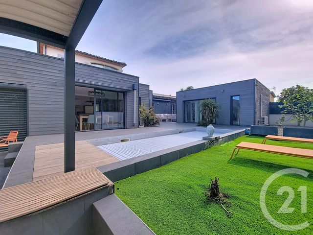 Maison &agrave; vendre - 5 pi&egrave;ces - 195 m2 - Sorgues - 84 - PROVENCE-ALPES-COTE-D-AZUR