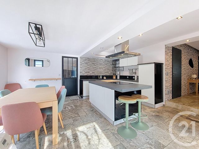 Maison &agrave; vendre - 5 pi&egrave;ces - 195 m2 - Sorgues - 84 - PROVENCE-ALPES-COTE-D-AZUR