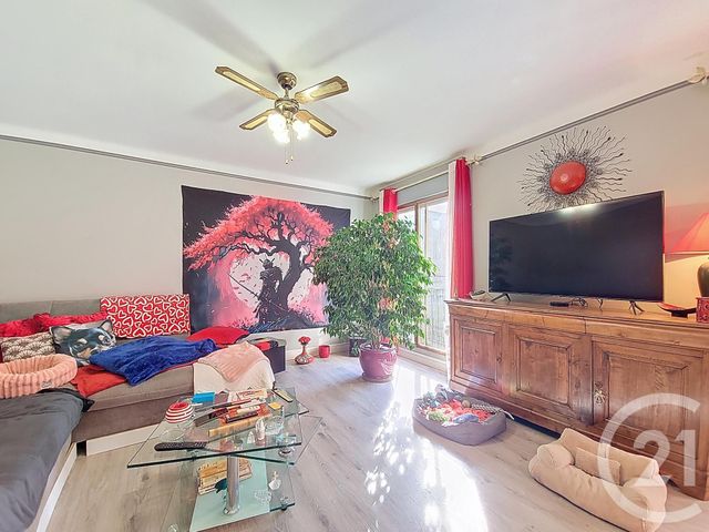 Appartement F4 &agrave; vendre - 4 pi&egrave;ces - 73 m2 - Avignon - 84 - PROVENCE-ALPES-COTE-D-AZUR