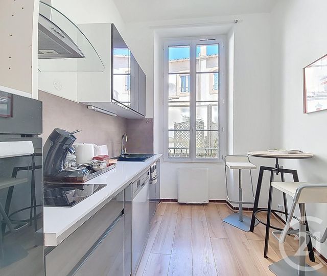 Appartement T3 &agrave; vendre - 3 pi&egrave;ces - 70,80 m2 - Avignon - 84 - PROVENCE-ALPES-COTE-D-AZUR