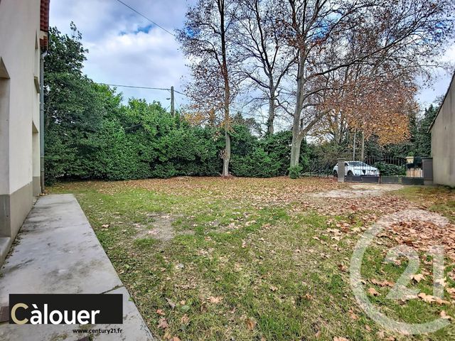 Maison à louer - 6 pièces - 116 m2 - Avignon - 84 - PROVENCE-ALPES-COTE-D-AZUR