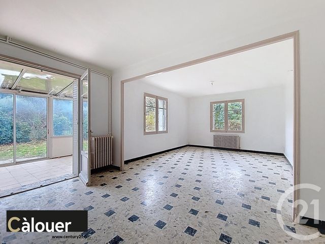 Maison à louer - 6 pièces - 116 m2 - Avignon - 84 - PROVENCE-ALPES-COTE-D-AZUR