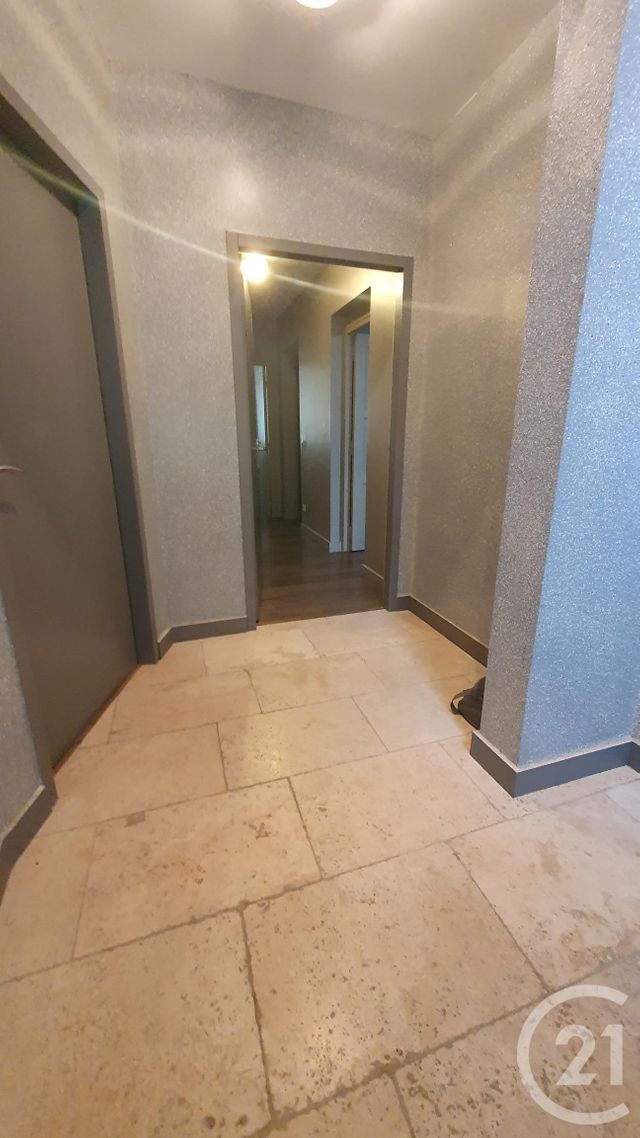 Appartement F3 à louer - 3 pièces - 66,80 m2 - Avignon - 84 - PROVENCE-ALPES-COTE-D-AZUR