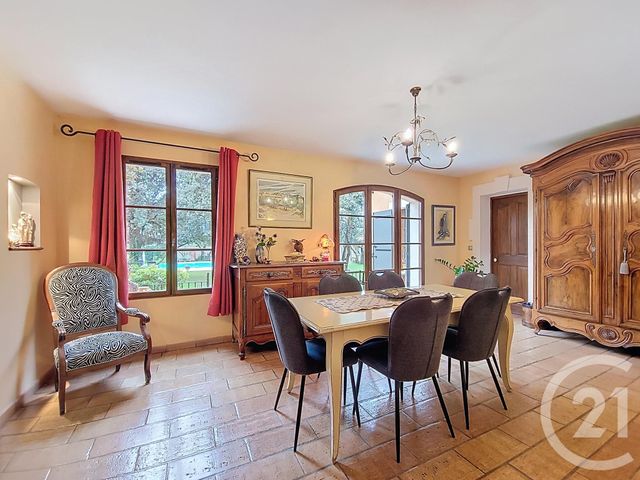 Maison &agrave; vendre - 6 pi&egrave;ces - 137 m2 - Sorgues - 84 - PROVENCE-ALPES-COTE-D-AZUR