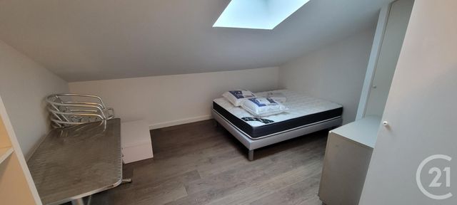 Appartement Studio &agrave; louer - 1 pi&egrave;ce - 16 m2 - Avignon - 84 - PROVENCE-ALPES-COTE-D-AZUR