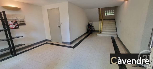 Appartement F5 &agrave; vendre - 5 pi&egrave;ces - 89,60 m2 - Vedene - 84 - PROVENCE-ALPES-COTE-D-AZUR