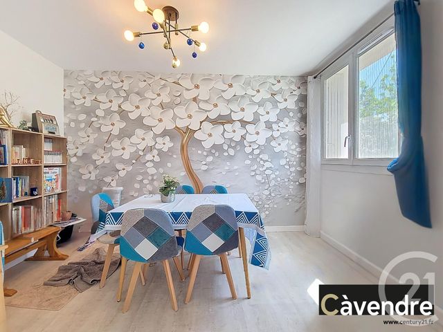 Appartement F5 &agrave; vendre - 5 pi&egrave;ces - 89,60 m2 - Vedene - 84 - PROVENCE-ALPES-COTE-D-AZUR