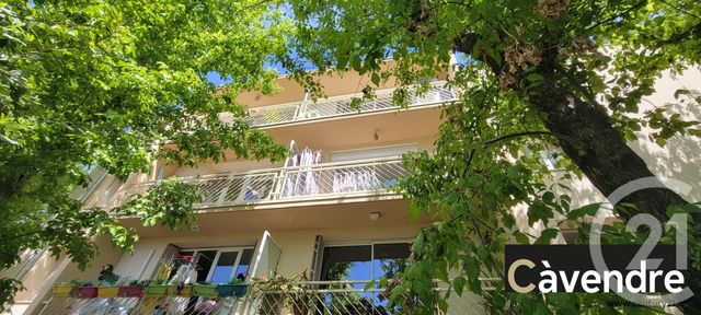 Appartement F5 &agrave; vendre - 5 pi&egrave;ces - 89,60 m2 - Vedene - 84 - PROVENCE-ALPES-COTE-D-AZUR