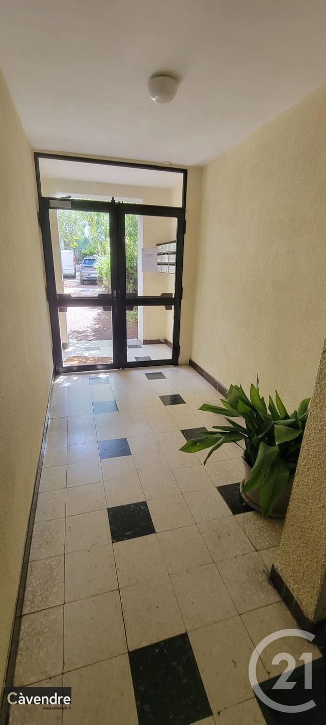 Appartement F4 &agrave; vendre - 4 pi&egrave;ces - 71,77 m2 - Avignon - 84 - PROVENCE-ALPES-COTE-D-AZUR