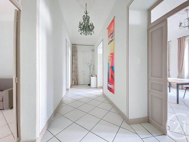 Appartement F4 &agrave; vendre - 4 pi&egrave;ces - 130,91 m2 - Avignon - 84 - PROVENCE-ALPES-COTE-D-AZUR