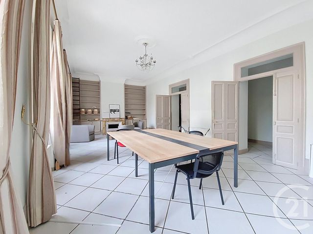 Appartement F4 &agrave; vendre - 4 pi&egrave;ces - 130,91 m2 - Avignon - 84 - PROVENCE-ALPES-COTE-D-AZUR