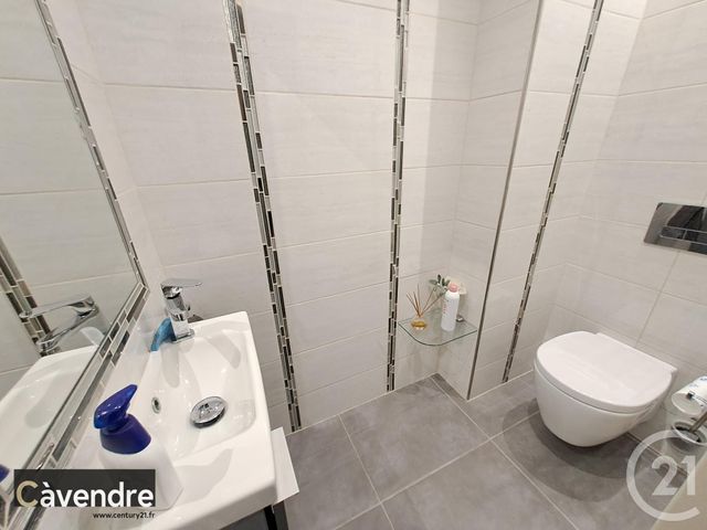 Appartement F4 &agrave; vendre - 4 pi&egrave;ces - 101,10 m2 - Avignon - 84 - PROVENCE-ALPES-COTE-D-AZUR