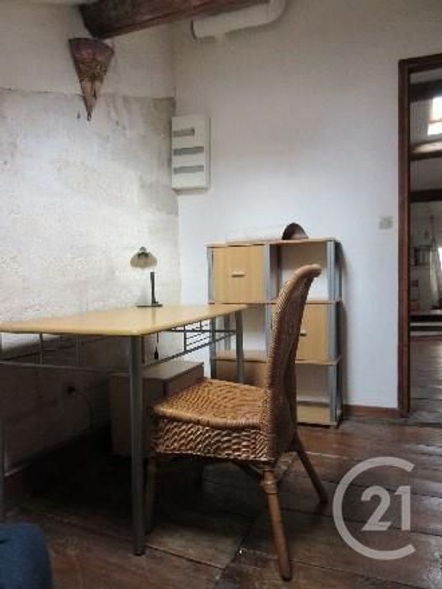 Appartement F2 bis &agrave; louer - 3 pi&egrave;ces - 45 m2 - Avignon - 84 - PROVENCE-ALPES-COTE-D-AZUR
