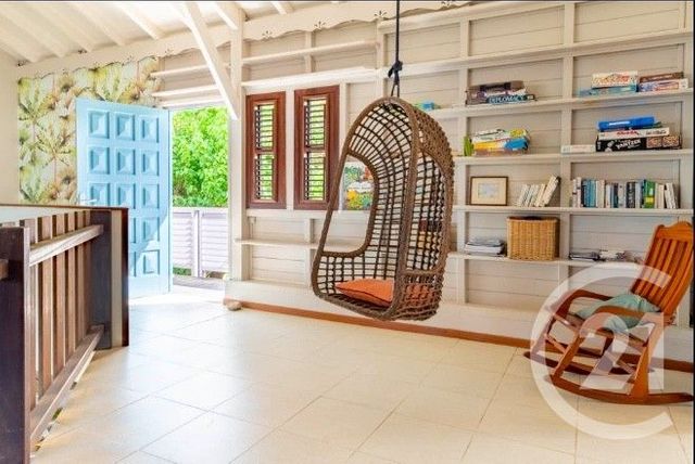 Maison à vendre - 7 pièces - 327,42 m2 - Ste Marie - 972 - MARTINIQUE