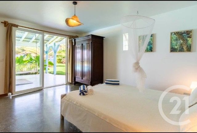 Maison à vendre - 7 pièces - 327,42 m2 - Ste Marie - 972 - MARTINIQUE
