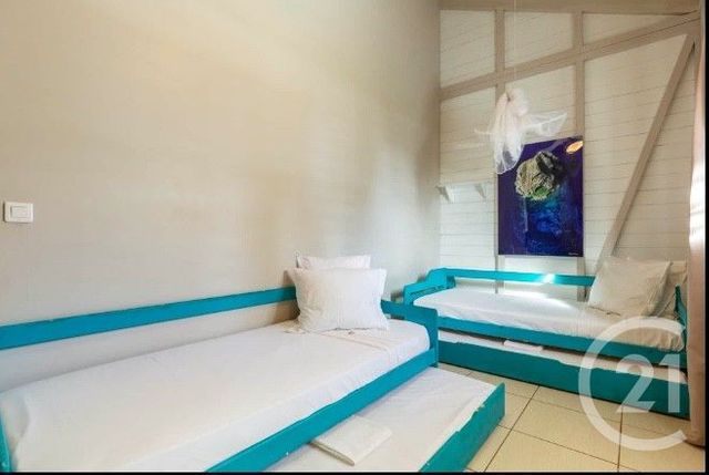 Maison à vendre - 7 pièces - 327,42 m2 - Ste Marie - 972 - MARTINIQUE