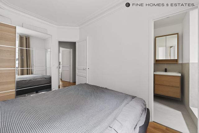 Appartement F3 &agrave; vendre - 3 pi&egrave;ces - 46,56 m2 - Paris - 75007 - ILE-DE-FRANCE