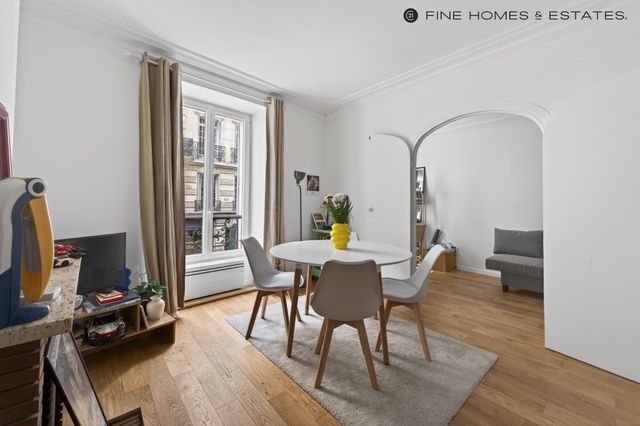 Appartement F3 &agrave; vendre - 3 pi&egrave;ces - 46,56 m2 - Paris - 75007 - ILE-DE-FRANCE