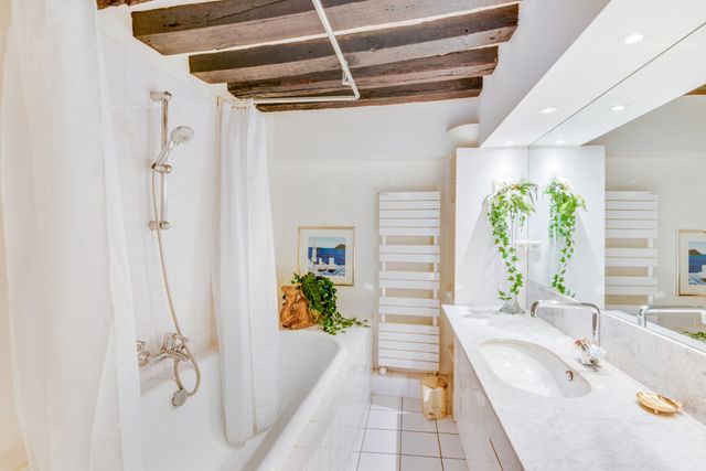 Appartement T2 &agrave; louer - 2 pi&egrave;ces - 58,68 m2 - Paris - 75006 - ILE-DE-FRANCE