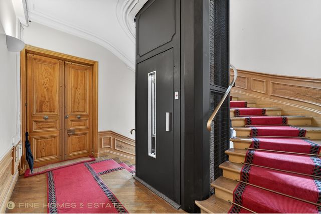Appartement T4 à vendre - 4 pièces - 82 m2 - Paris - 75006 - ILE-DE-FRANCE
