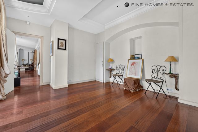 Appartement T5 &agrave; vendre - 5 pi&egrave;ces - 121,13 m2 - Paris - 75006 - ILE-DE-FRANCE